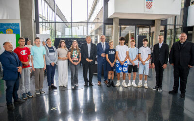 Svečano otvorenje Katoličke opće gimnazije u Popovači